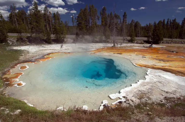 A Man Completely Dissolves After Slipping Into An Acidic Hot Spring [Video]