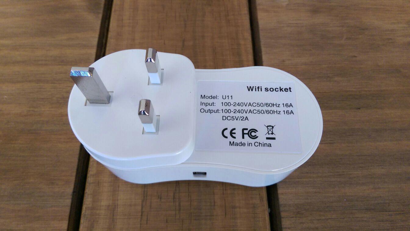 Lombex smart plug rear view of sharp edges